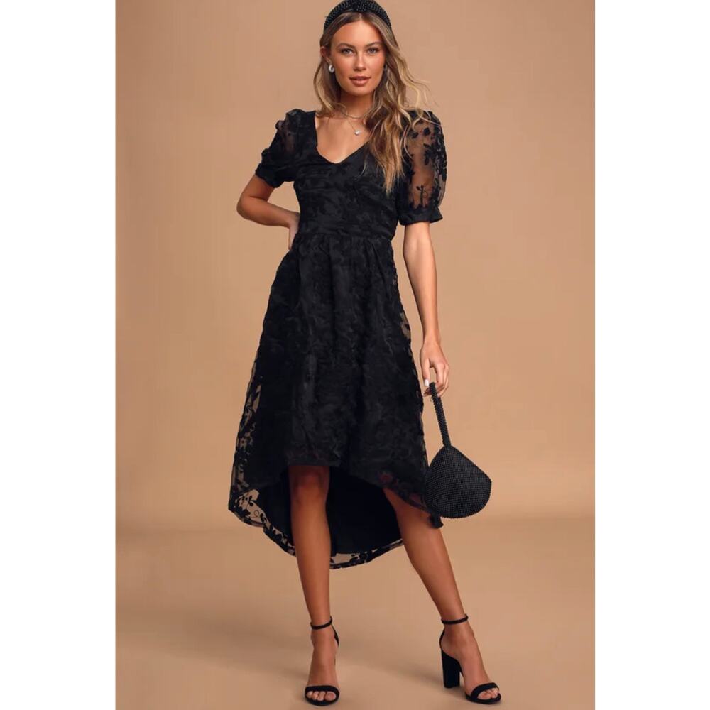 New‎ With Tags Lulus Black Floral Embroidered High-Low Midi Dress Size Small